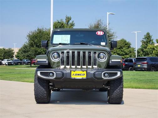 2022 Jeep Gladiator Overland