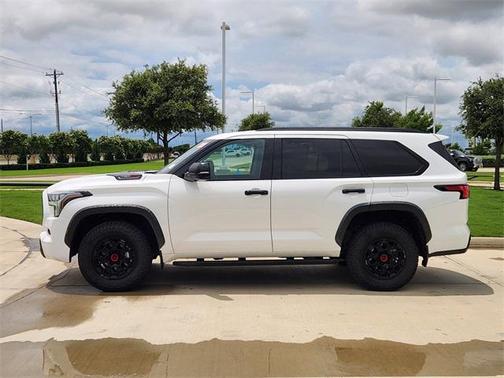 2023 Toyota Sequoia Base