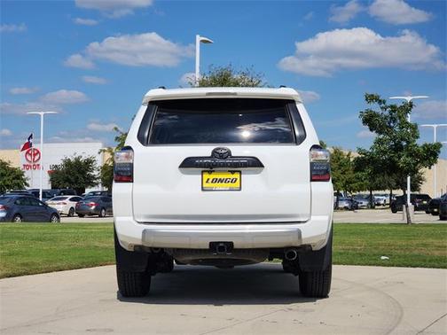 2023 Toyota 4Runner TRD Off Road
