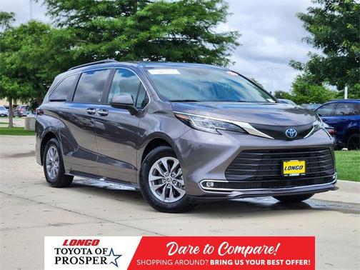 2023 Toyota Sienna XLE