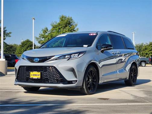 2024 Toyota Sienna XSE 7 Passenger
