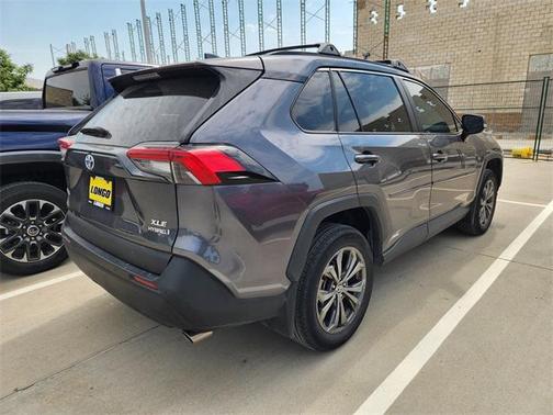 2023 Toyota RAV4 Hybrid XLE Premium