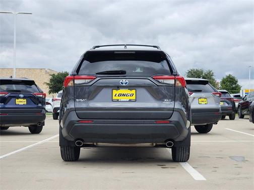 2023 Toyota RAV4 Hybrid XLE Premium