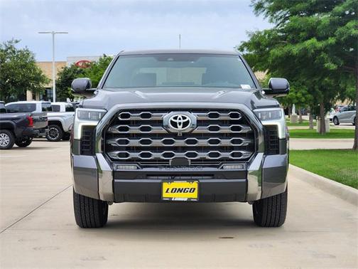 2025 Toyota Tundra Hybrid Platinum