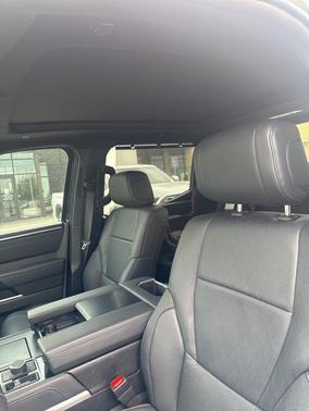2025 Toyota Tundra Hybrid Platinum