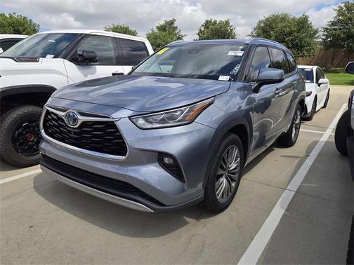 2021 Toyota Highlander Hybrid Platinum