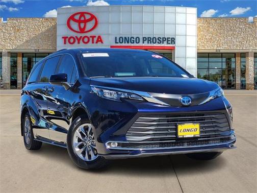 2024 Toyota Sienna XLE