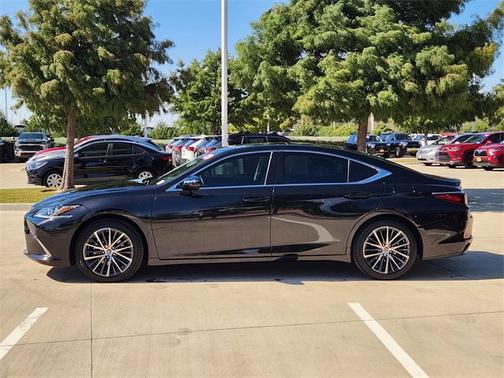 2025 Lexus ES 350 Base