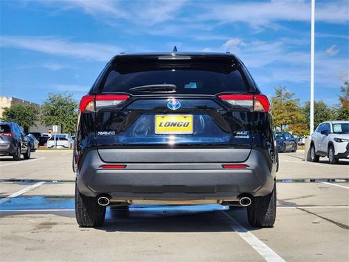 2024 Toyota RAV4 Hybrid XLE