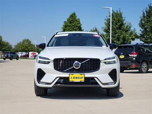 2025 Volvo XC60 B5 Plus