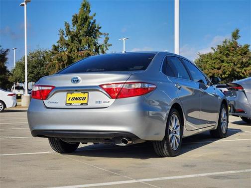 2017 Toyota Camry Hybrid XLE