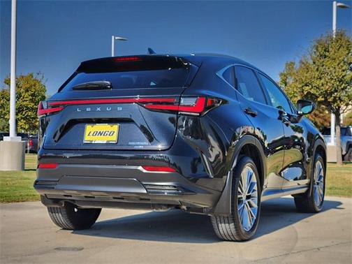 2022 Lexus NX 350h Luxury