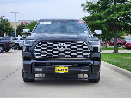 2025 Toyota Sequoia Base