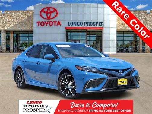 2024 Toyota Camry Hybrid SE