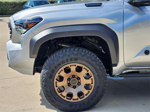 2025 Toyota Tacoma Hybrid Trailhunter