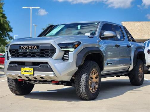 2025 Toyota Tacoma Hybrid Trailhunter