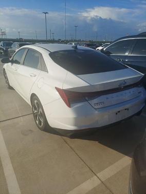 2023 Hyundai ELANTRA HEV Limited