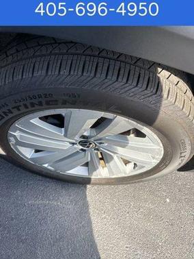 2022 Volkswagen Atlas Cross Sport 2.0T SE w/Technology