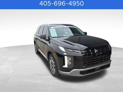 Abyss Black Pearl 2025 Hyundai PALISADE SEL Premium