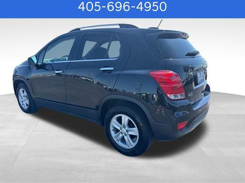 Mosaic Black Metallic 2020 Chevrolet Trax LT
