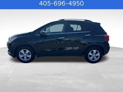 Mosaic Black Metallic 2020 Chevrolet Trax LT