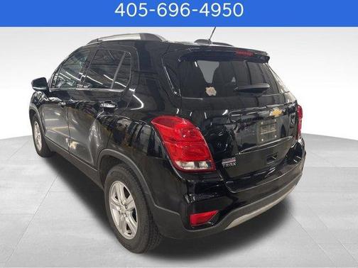 Mosaic Black Metallic 2020 Chevrolet Trax LT