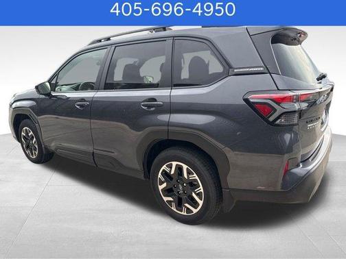 Magnetite Gray Metallic 2025 Subaru Forester Premium