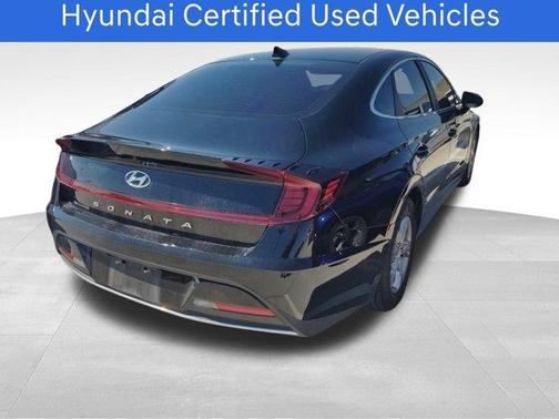 2023 Hyundai SONATA SE