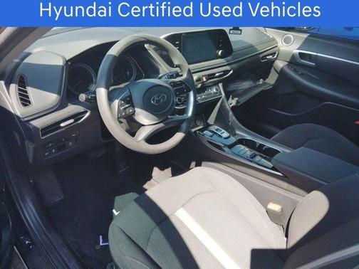 2023 Hyundai SONATA SE