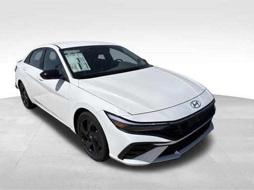 Serenity White Pearl 2026 Hyundai ELANTRA SEL Sport