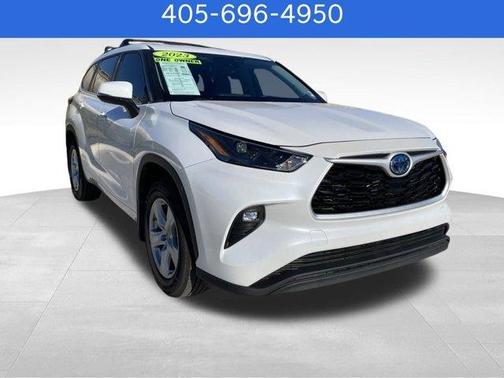2023 Toyota Highlander Hybrid LE