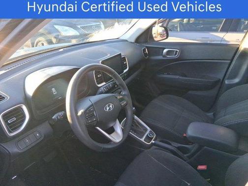 2024 Hyundai VENUE SEL