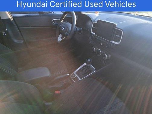 2024 Hyundai VENUE SEL