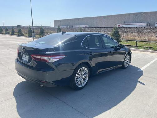 2019 Toyota Camry XLE