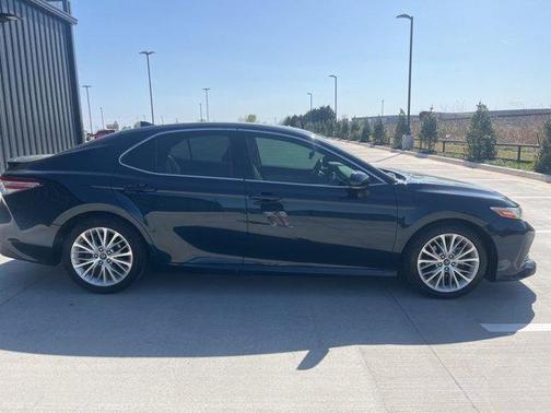 2019 Toyota Camry XLE