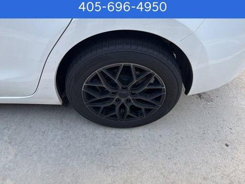 2015 Mazda Mazda3 i Sport