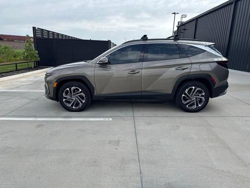 2025 Hyundai TUCSON Hybrid Limited