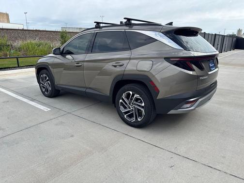 2025 Hyundai TUCSON Hybrid Limited
