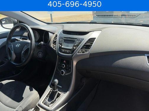 Titanium Gray Metallic 2015 Hyundai ELANTRA SE