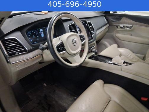 2022 Volvo XC90 T6 Inscription 7 Passenger