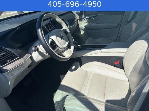 2022 Volvo XC90 T6 Inscription 7 Passenger