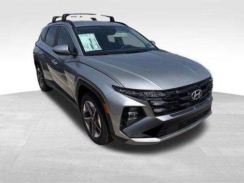 Shimmering Silver 2026 Hyundai TUCSON SEL