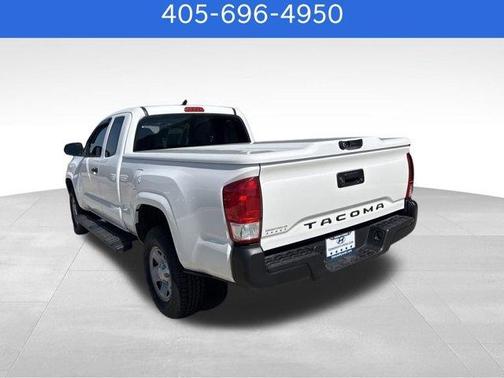 2017 Toyota Tacoma SR