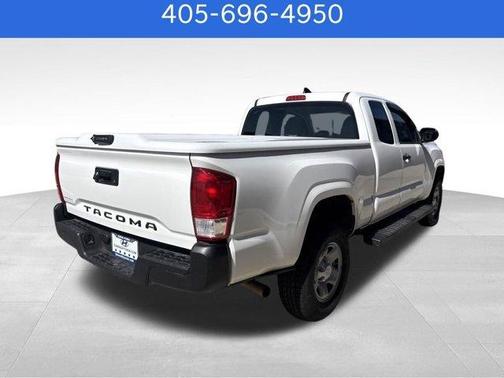 2017 Toyota Tacoma SR