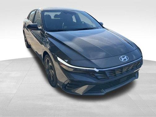 2026 Hyundai ELANTRA SEL