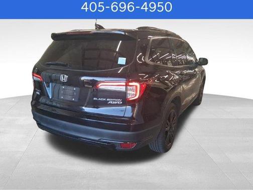 2022 Honda Pilot Black Edition