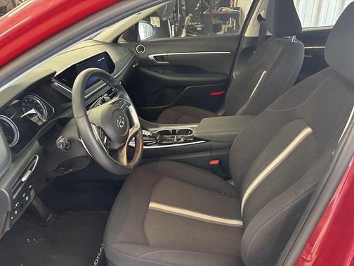 2023 Hyundai SONATA Hybrid SEL