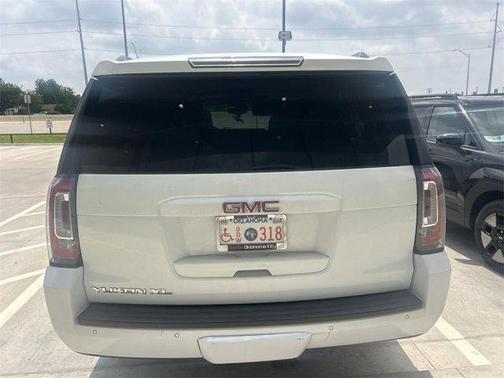 2019 GMC Yukon XL SLT