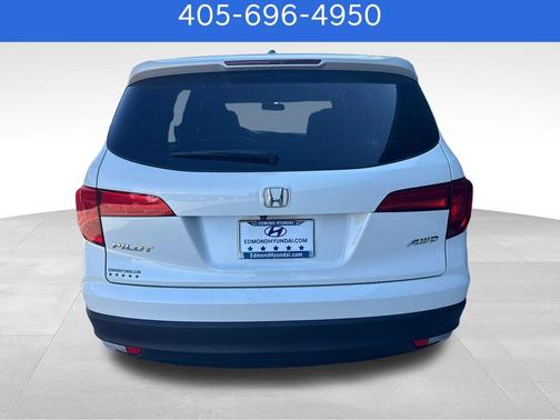 White Diamond Pearl 2018 Honda Pilot EX-L