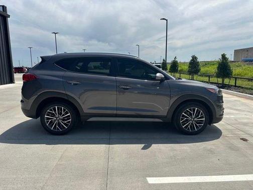 2021 Hyundai TUCSON SEL